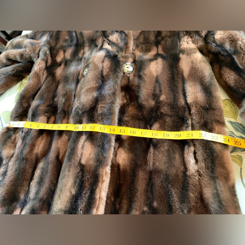 Vintage Epic 30's-inspired Gatsby-inspired Full Length Exotic Faux Fur Long Coat - Picture 11 of 16